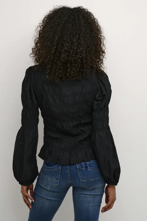 CRHenva Blouse