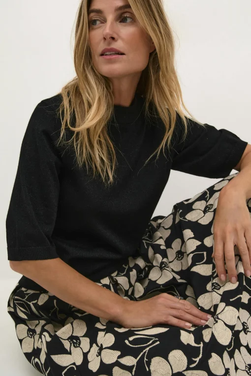 CRShimra Pullover