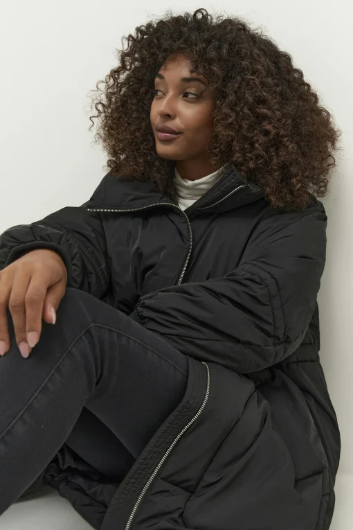 CRSoile Outerwear