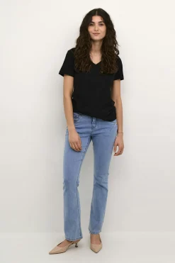 Naia T-shirt