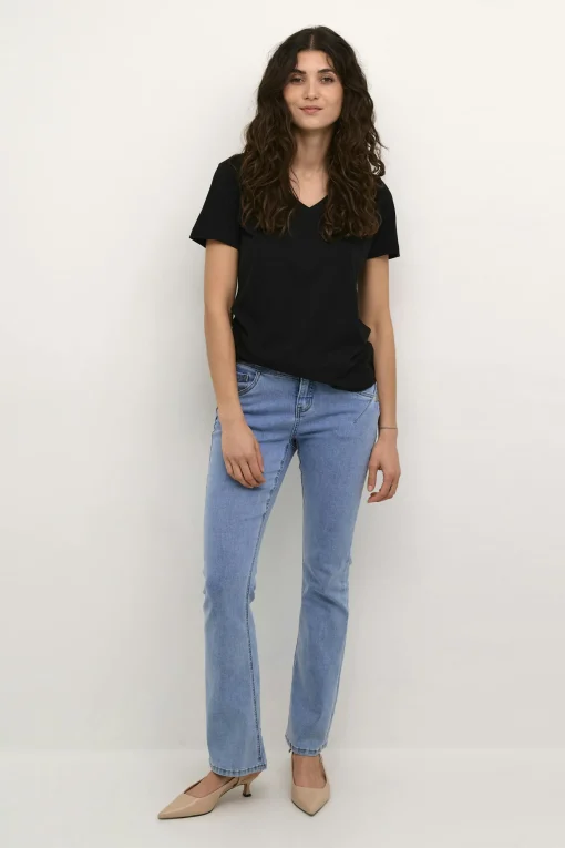 Naia T-shirt