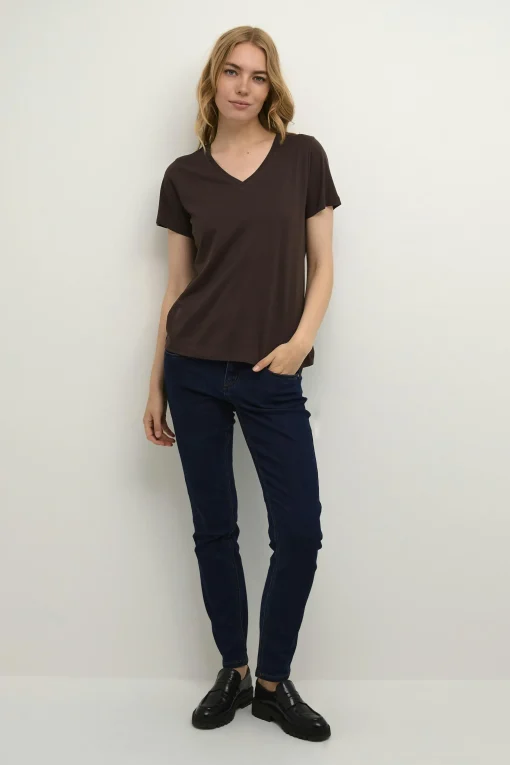 Naia T-shirt