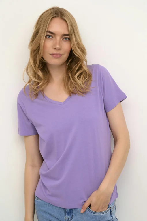Naia T-shirt