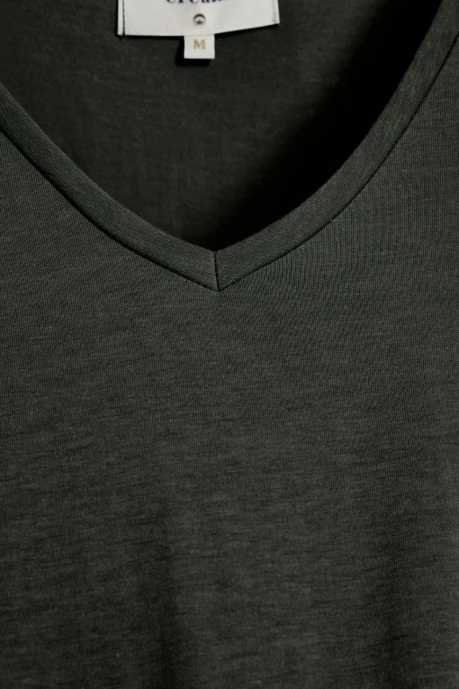 Naia T-shirt